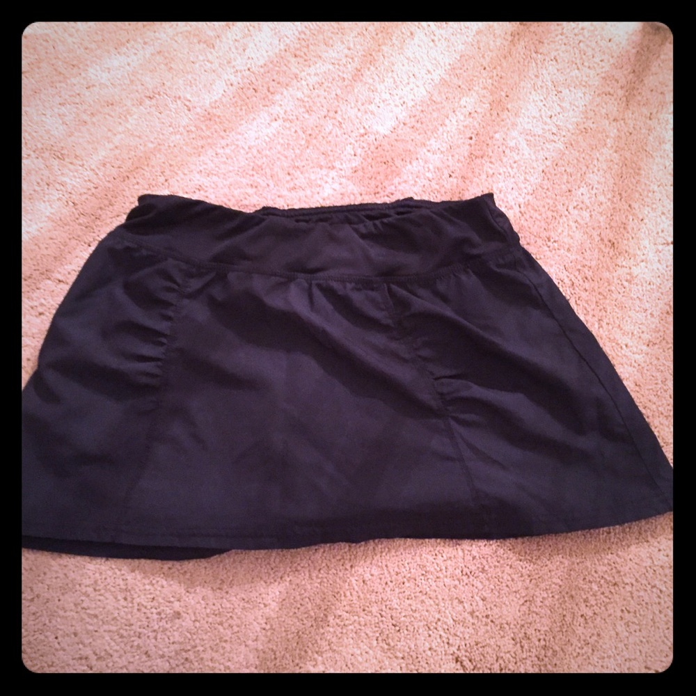 Champion tennis skirt with under shorts built in